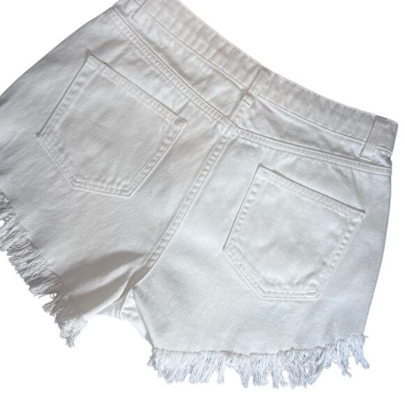 Wild fable high rise frayed jean shorts white size 6 - Picture 3 of 10